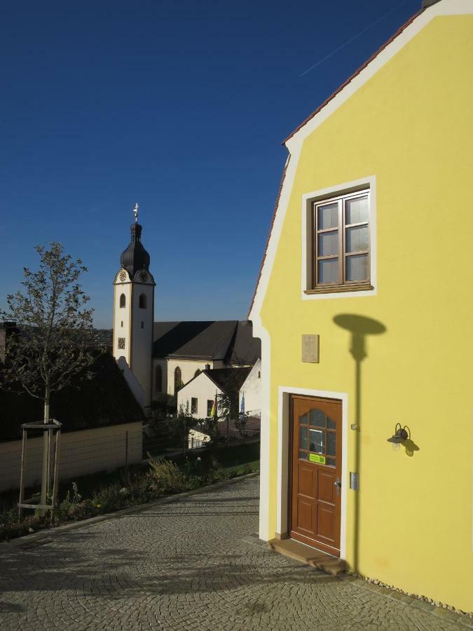 Ferienwohnung Am Blasturm Schwandorf Exterior foto